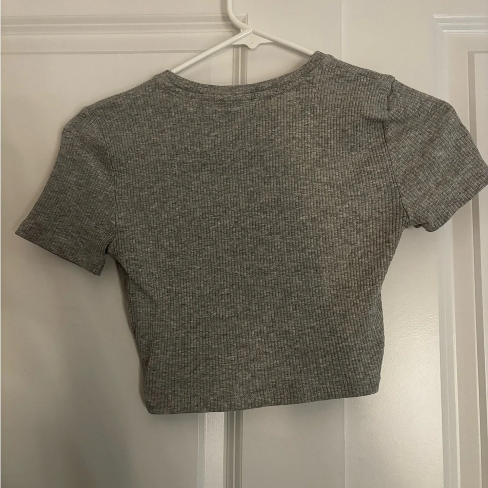 Zara Heather Gray Ribbed Crop Top - Picture 2 of 3